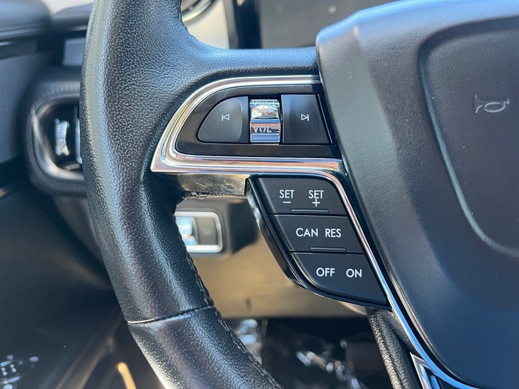 Certified 2023 Lincoln Nautilus AWD w/ Premium Package image 28