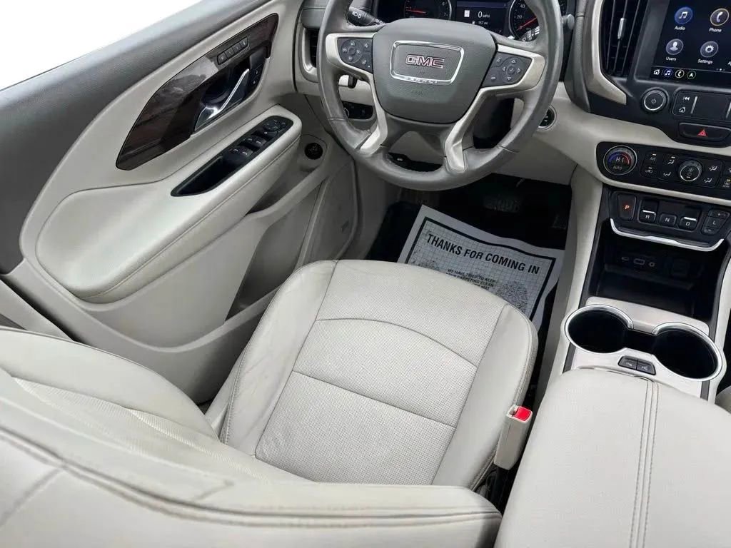 Used 2020 GMC Terrain Denali w/ Denali Premium Package AWD/4WD image 21
