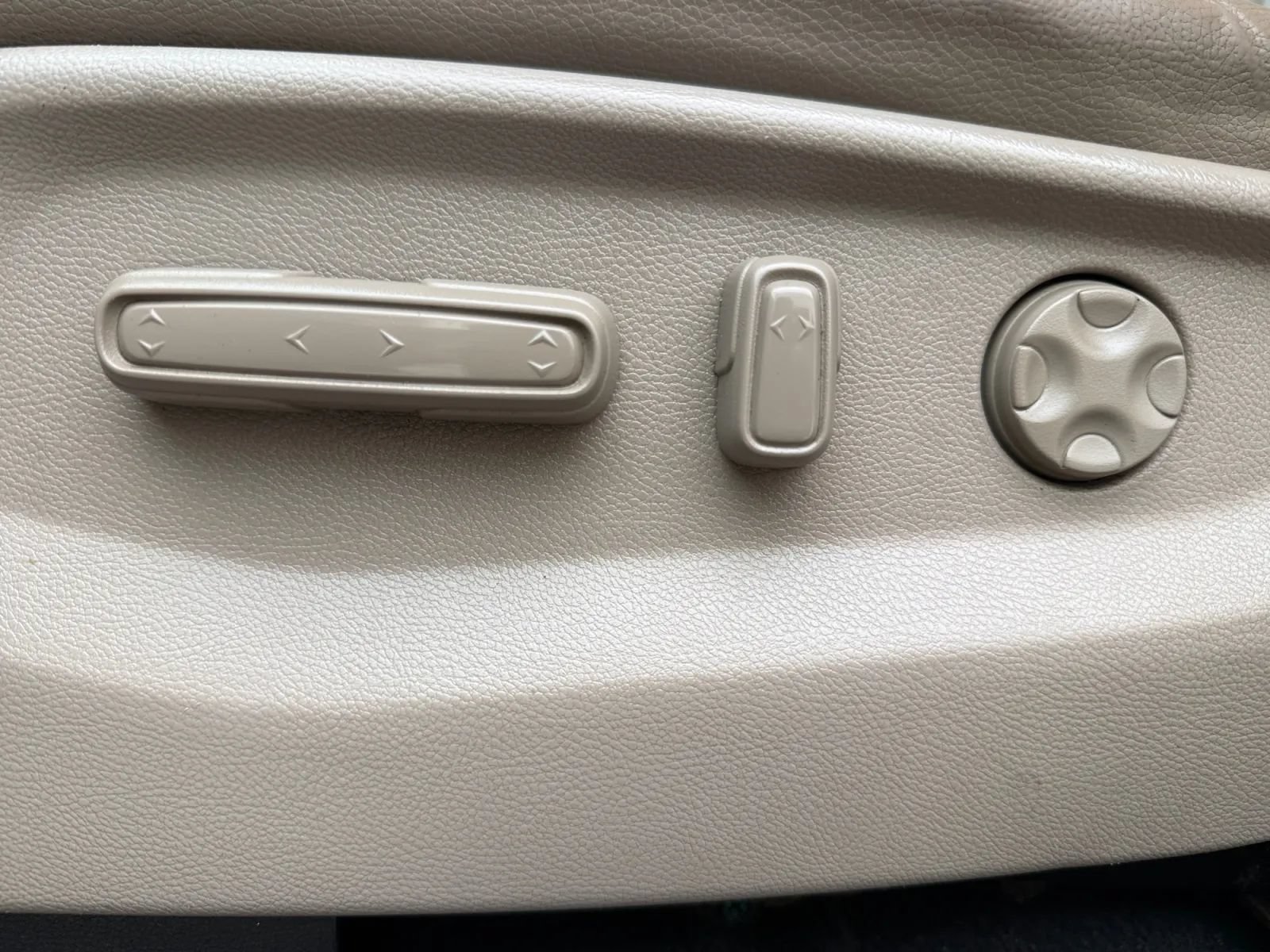 Used 2018 Honda Odyssey Touring image 17