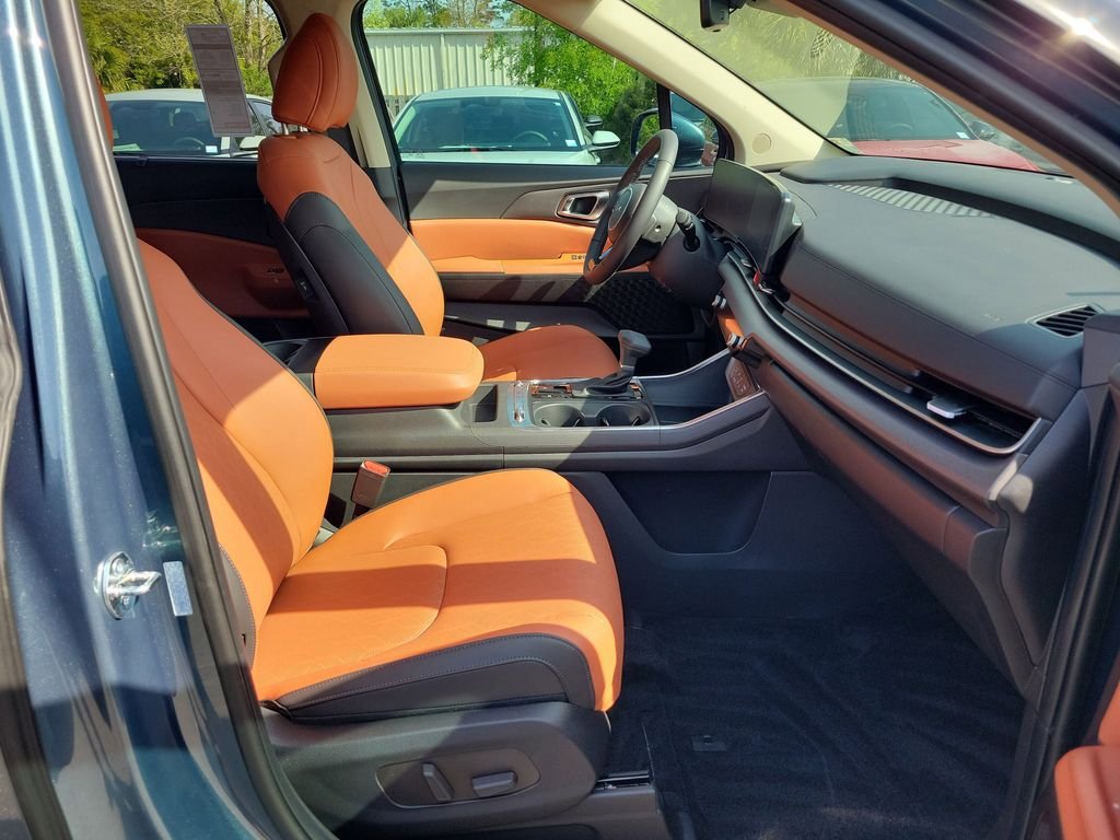 New 2026 Kia Carnival SX image 6