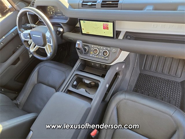 Used 2023 Land Rover Defender 110 SE image 18