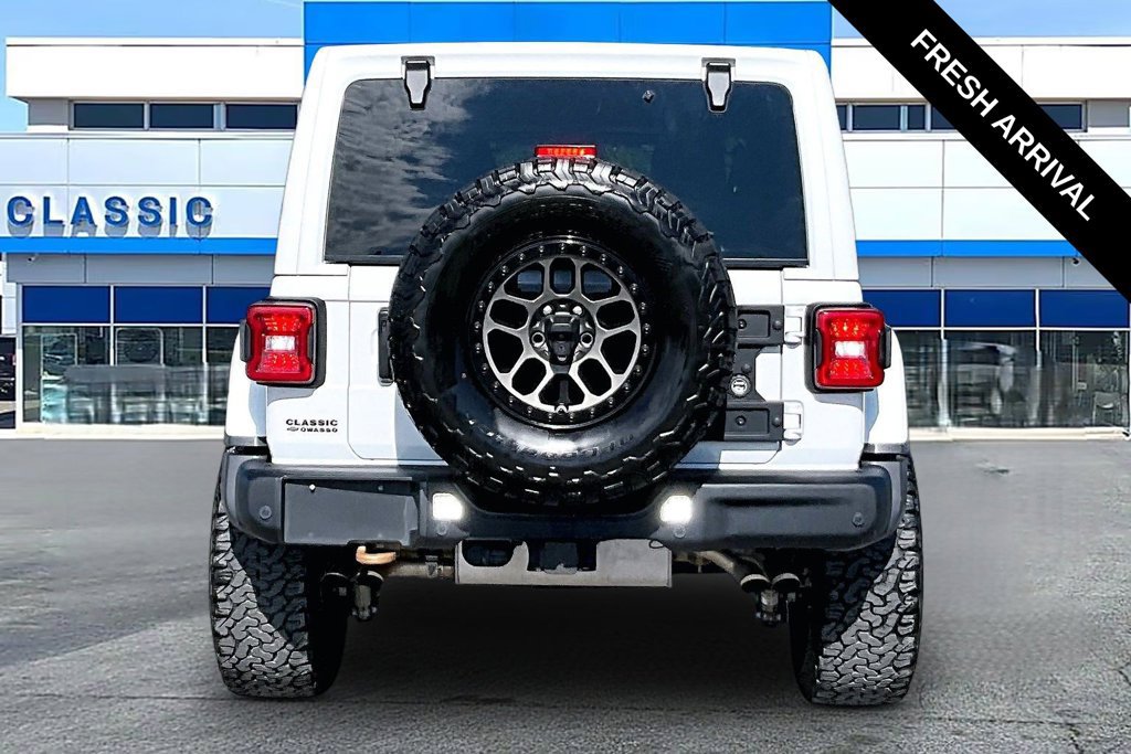 Used 2022 Jeep Wrangler Unlimited Rubicon w/ Xtreme Recon 35" Tire Package AWD/4WD image 4