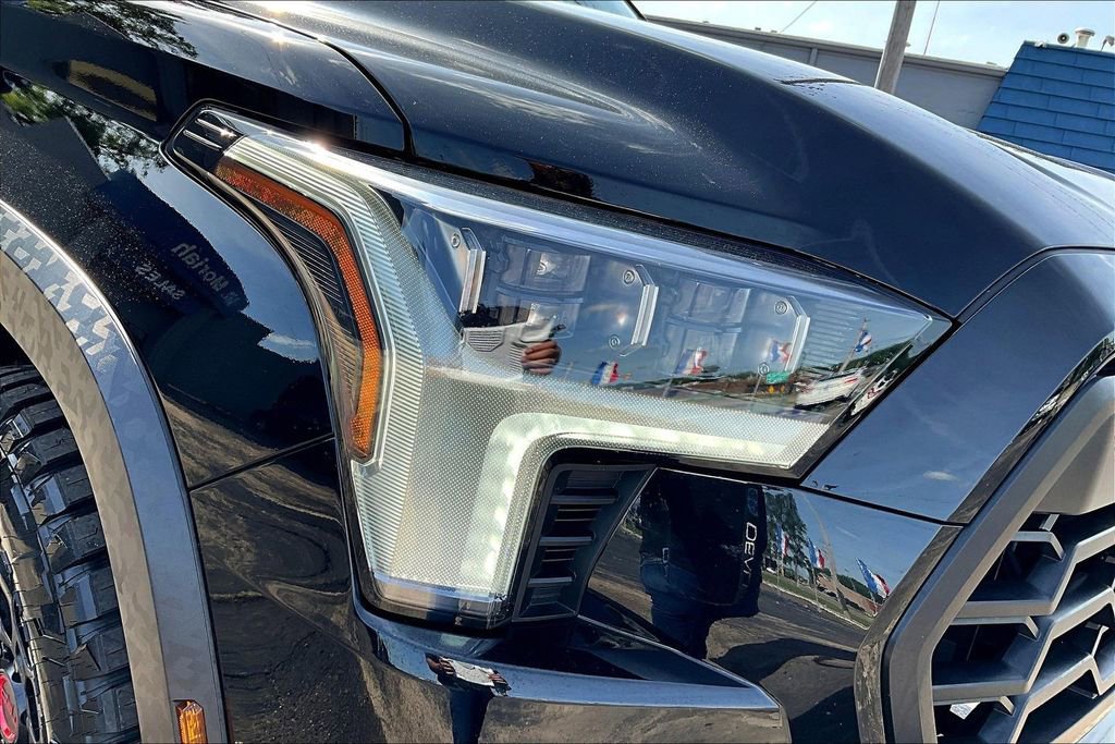 Used 2023 Toyota Sequoia TRD Pro AWD/4WD image 35