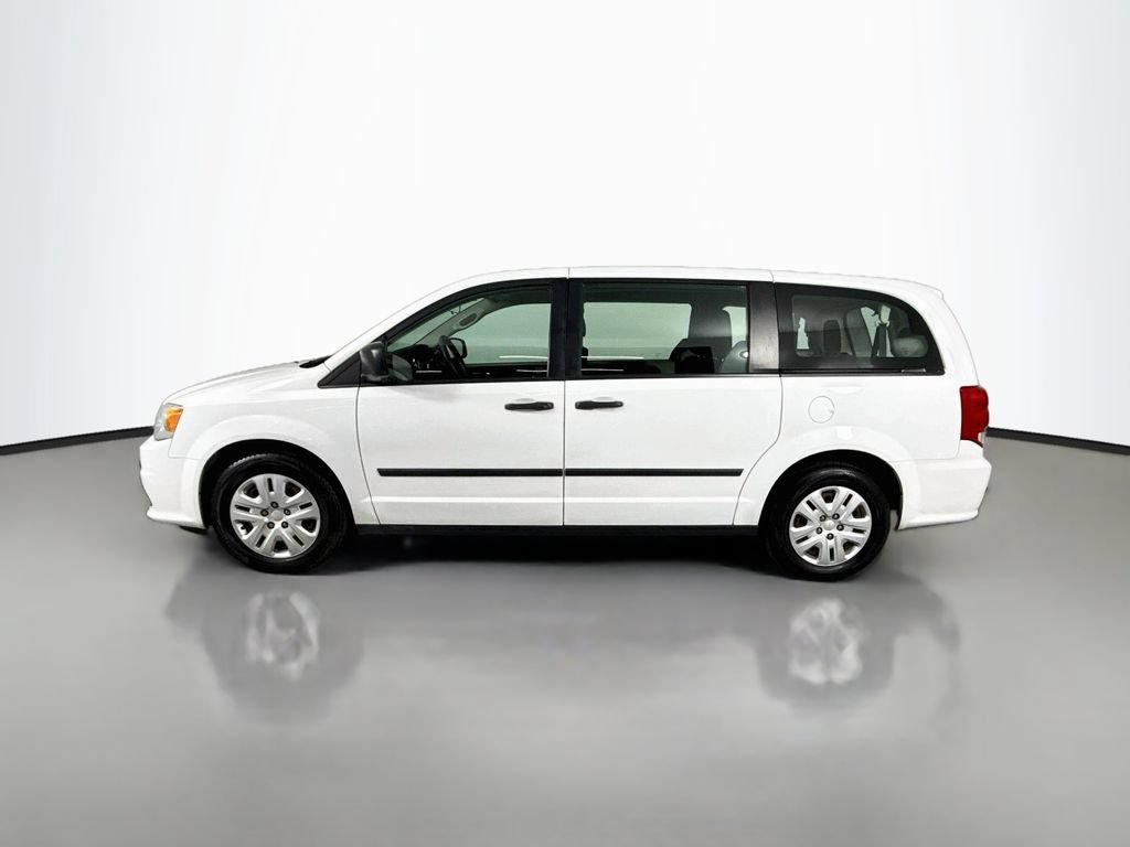 Used 2014 Dodge Grand Caravan American Value Package FWD image 2