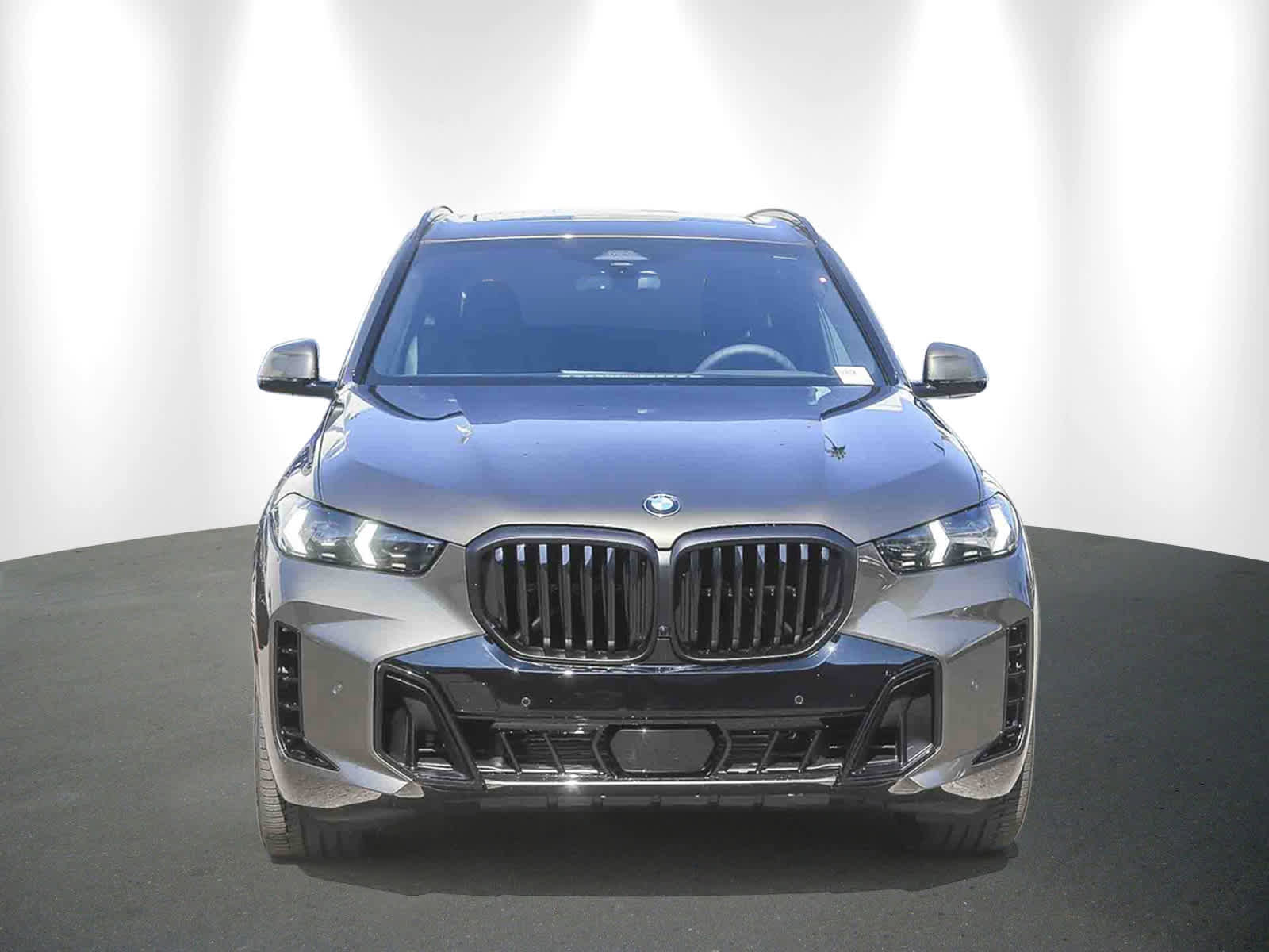 New 2026 BMW X5 xDrive40i w/ M Sport Package image 2