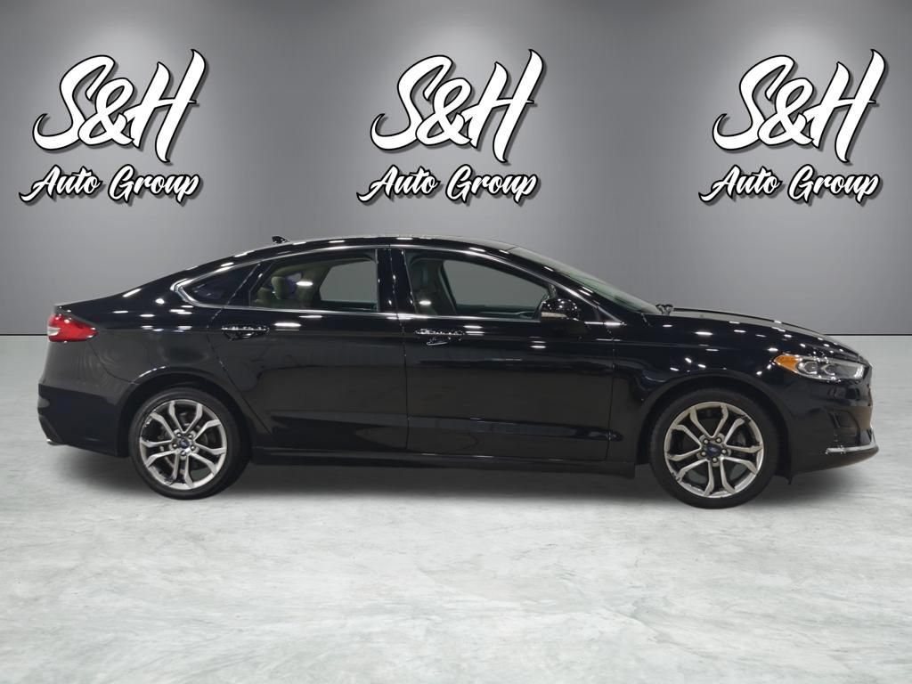 Used 2019 Ford Fusion SEL FWD image 20