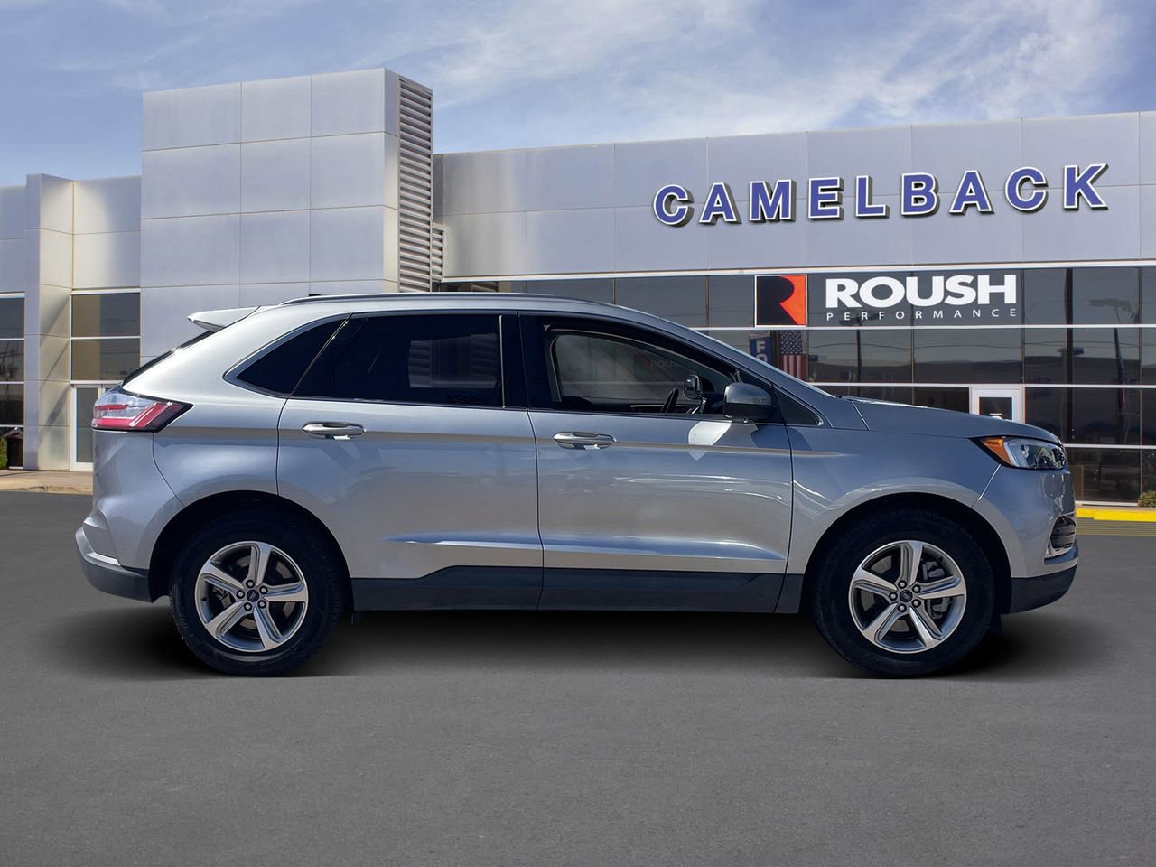 Used 2022 Ford Edge SEL w/ Convenience Package image 7