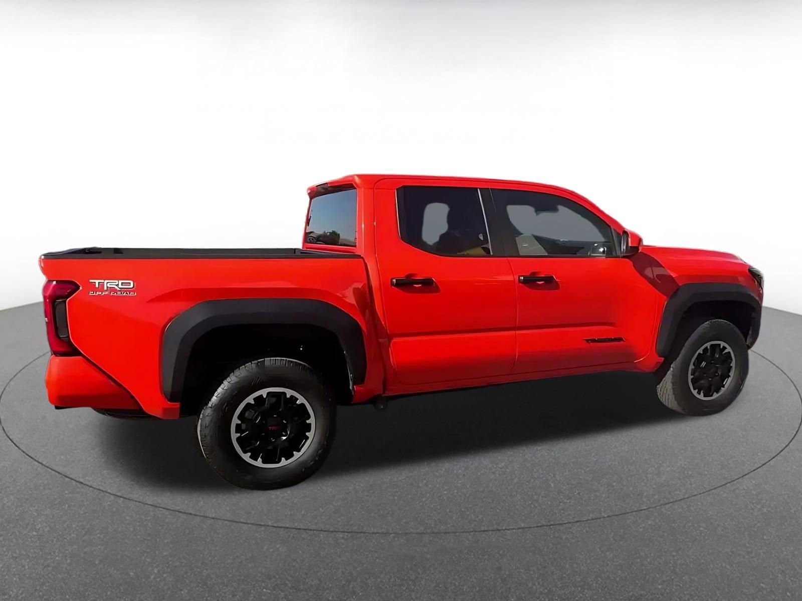 Used 2024 Toyota Tacoma TRD Off-Road AWD/4WD image 15