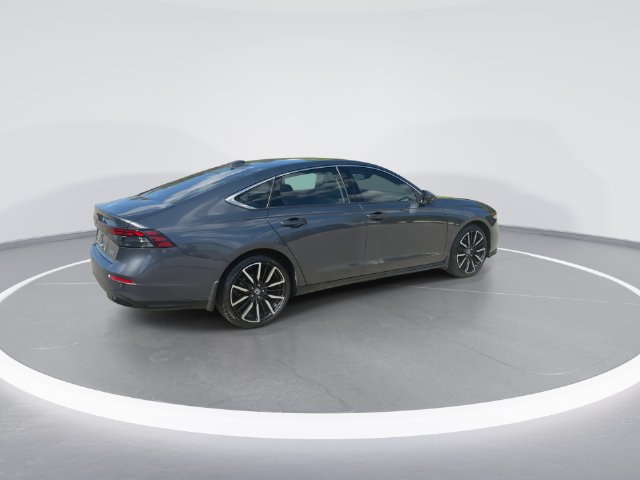 Used 2024 Honda Accord Touring image 8