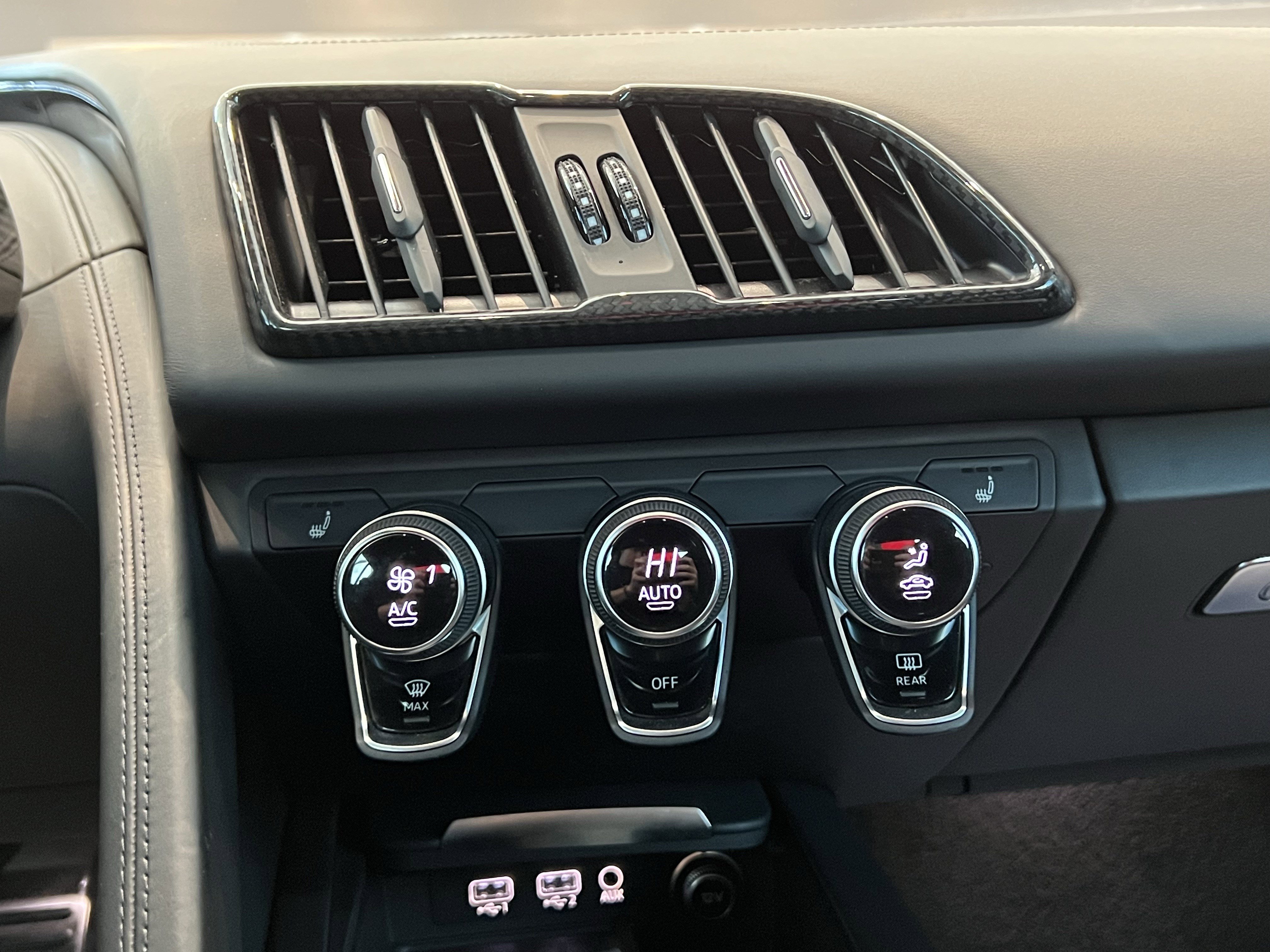 Used 2023 Audi R8 V10 performance w/ R8 Performance Design Package image 24