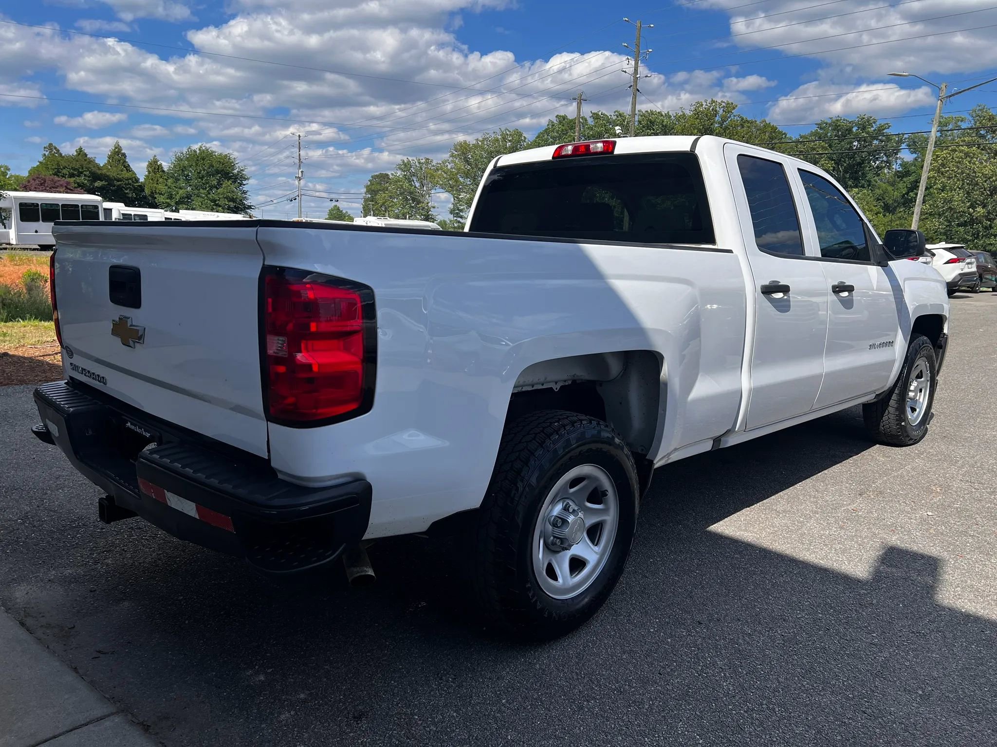 Used 2017 Chevrolet Silverado 1500 W/T w/ Trailering Package RWD image 5