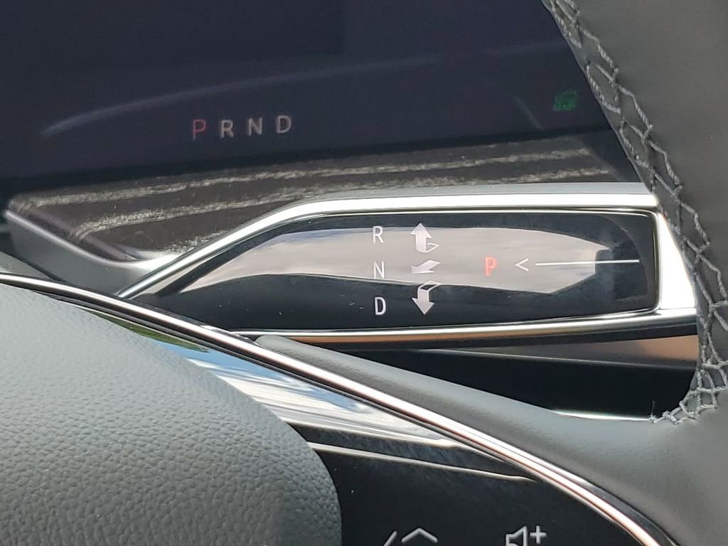 New 2026 Cadillac Escalade IQ Luxury 1 image 16