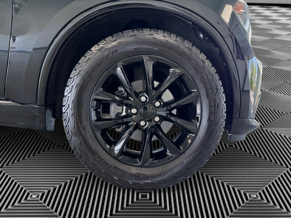Used 2017 Dodge Durango GT w/ Premium Group image 10