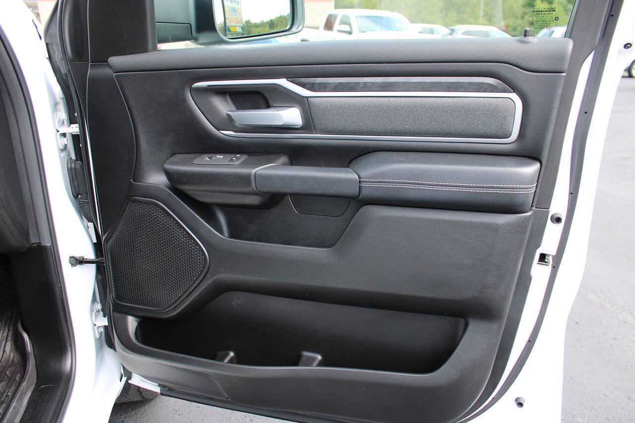 Used 2021 RAM 1500 Big Horn AWD/4WD image 44