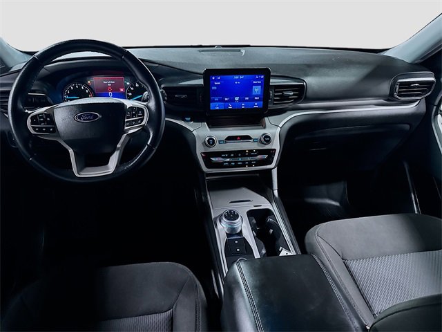 Used 2022 Ford Explorer XLT image 26