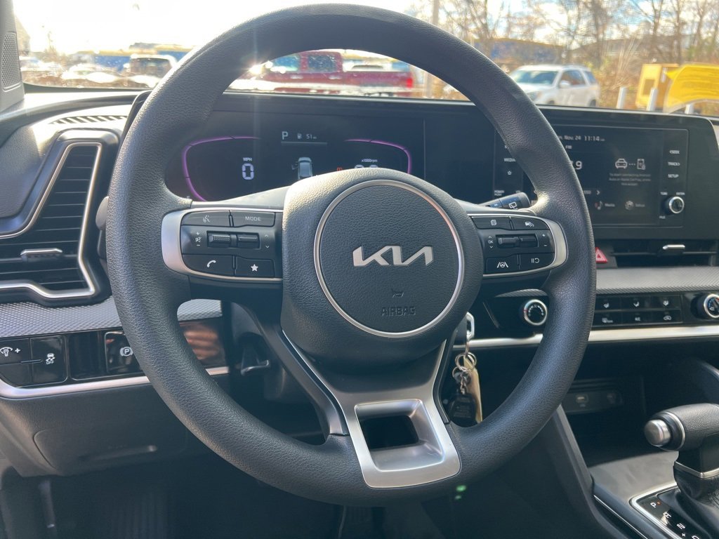 Certified 2023 Kia Sportage LX image 13