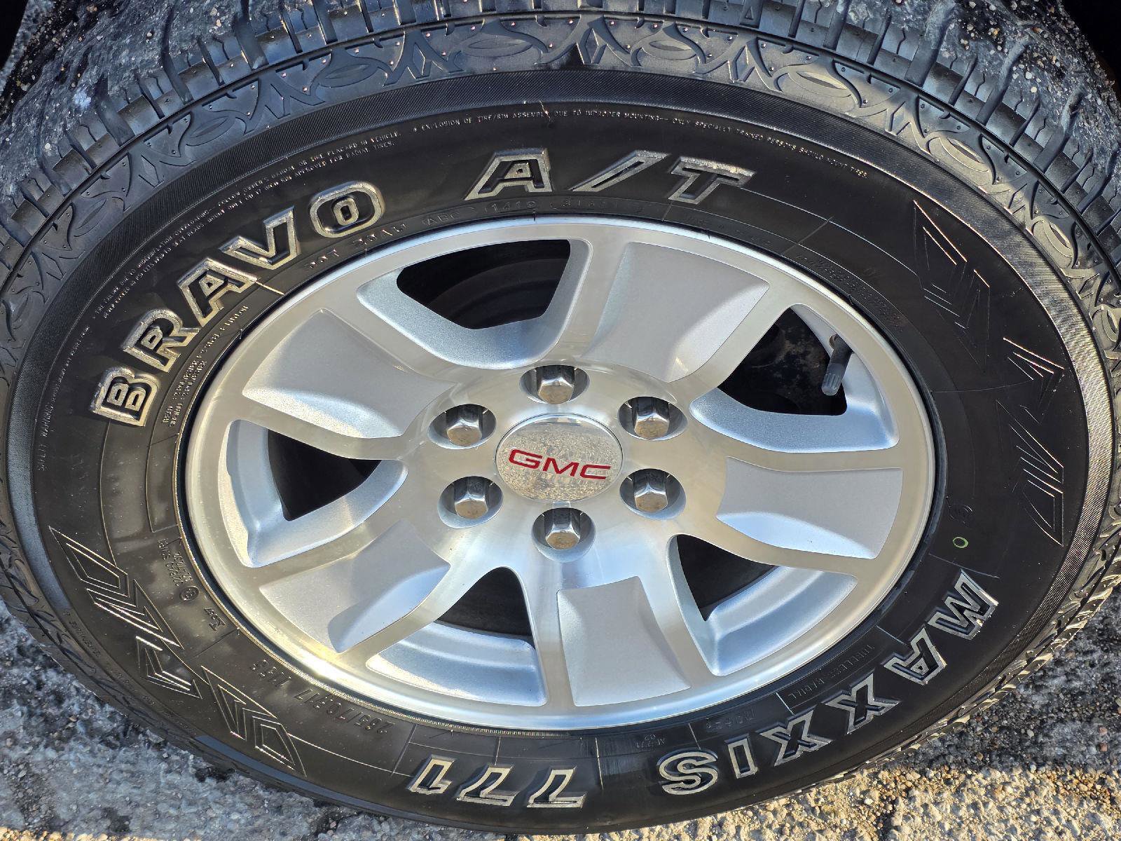 Used 2014 GMC Sierra 1500 w/ Sierra Convenience Package image 39