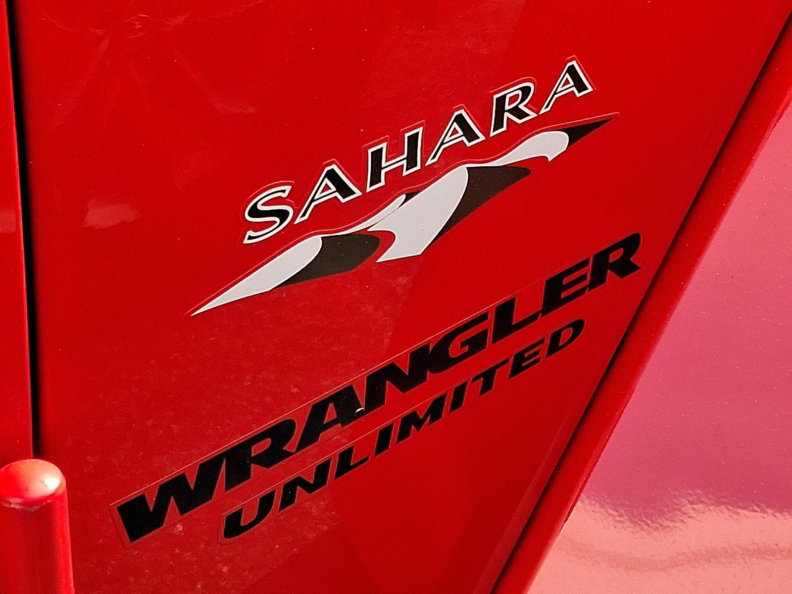 Used 2016 Jeep Wrangler Unlimited Sahara image 13