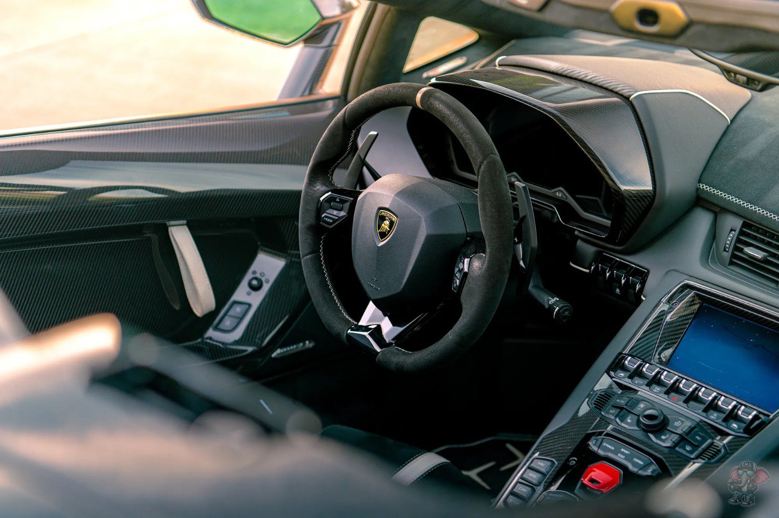 Used 2021 Lamborghini Aventador SVJ AWD/4WD image 22