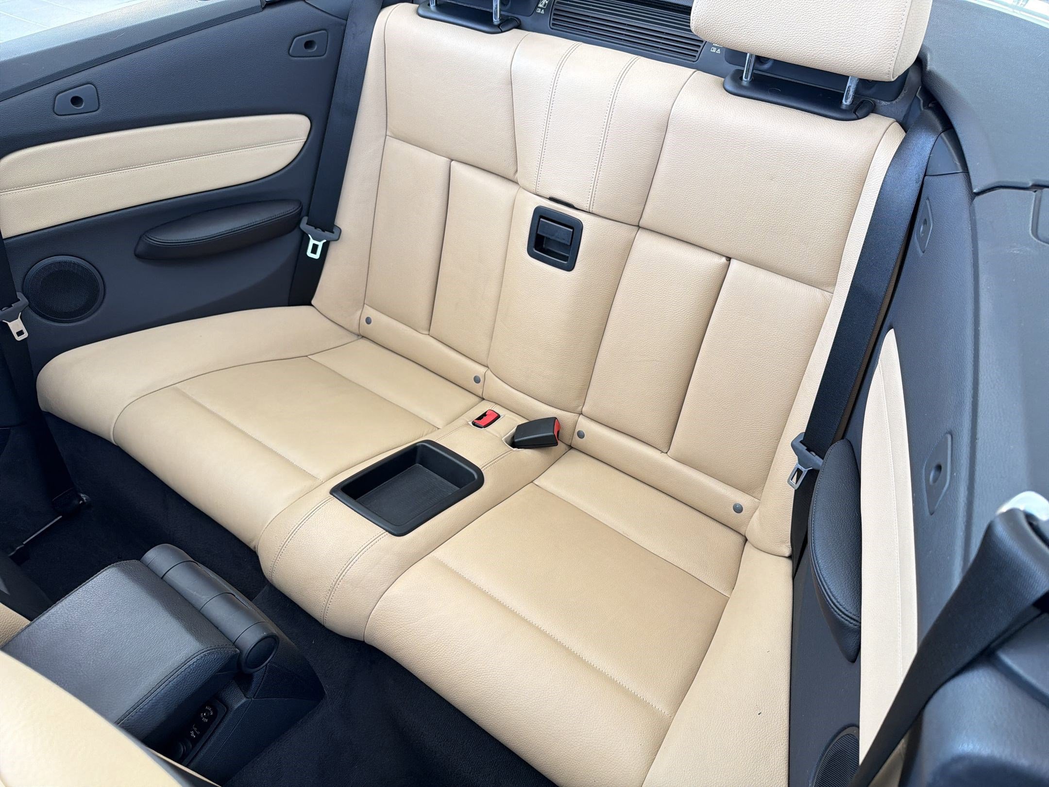 Used 2013 BMW 128i Convertible RWD image 23