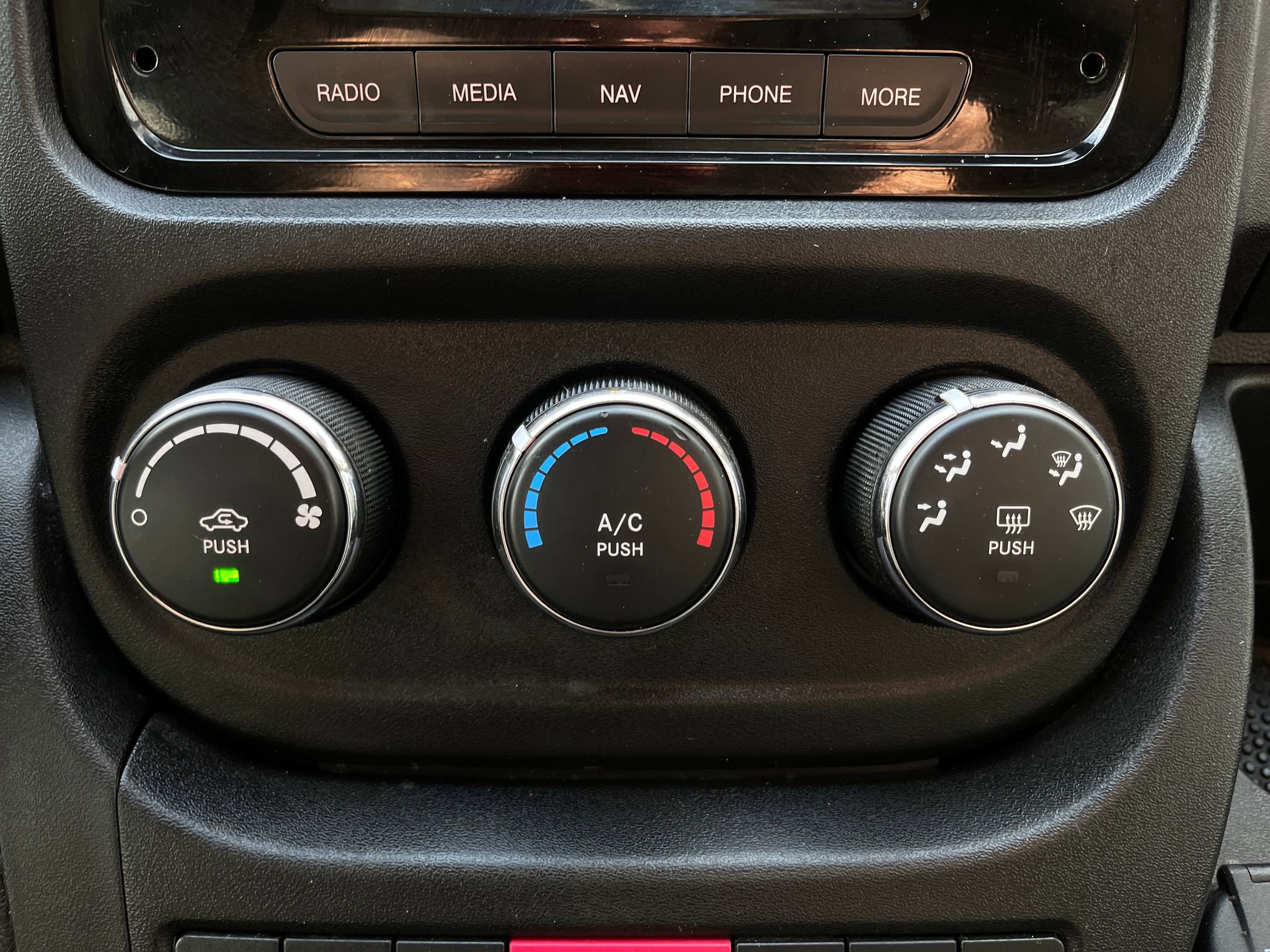 Used 2021 RAM ProMaster 2500 FWD image 20