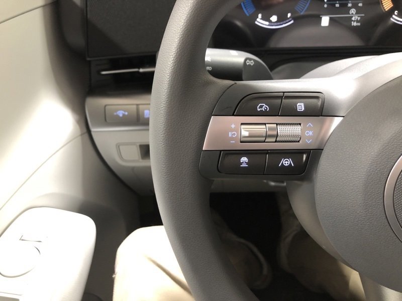 New 2026 Hyundai Kona SE image 22