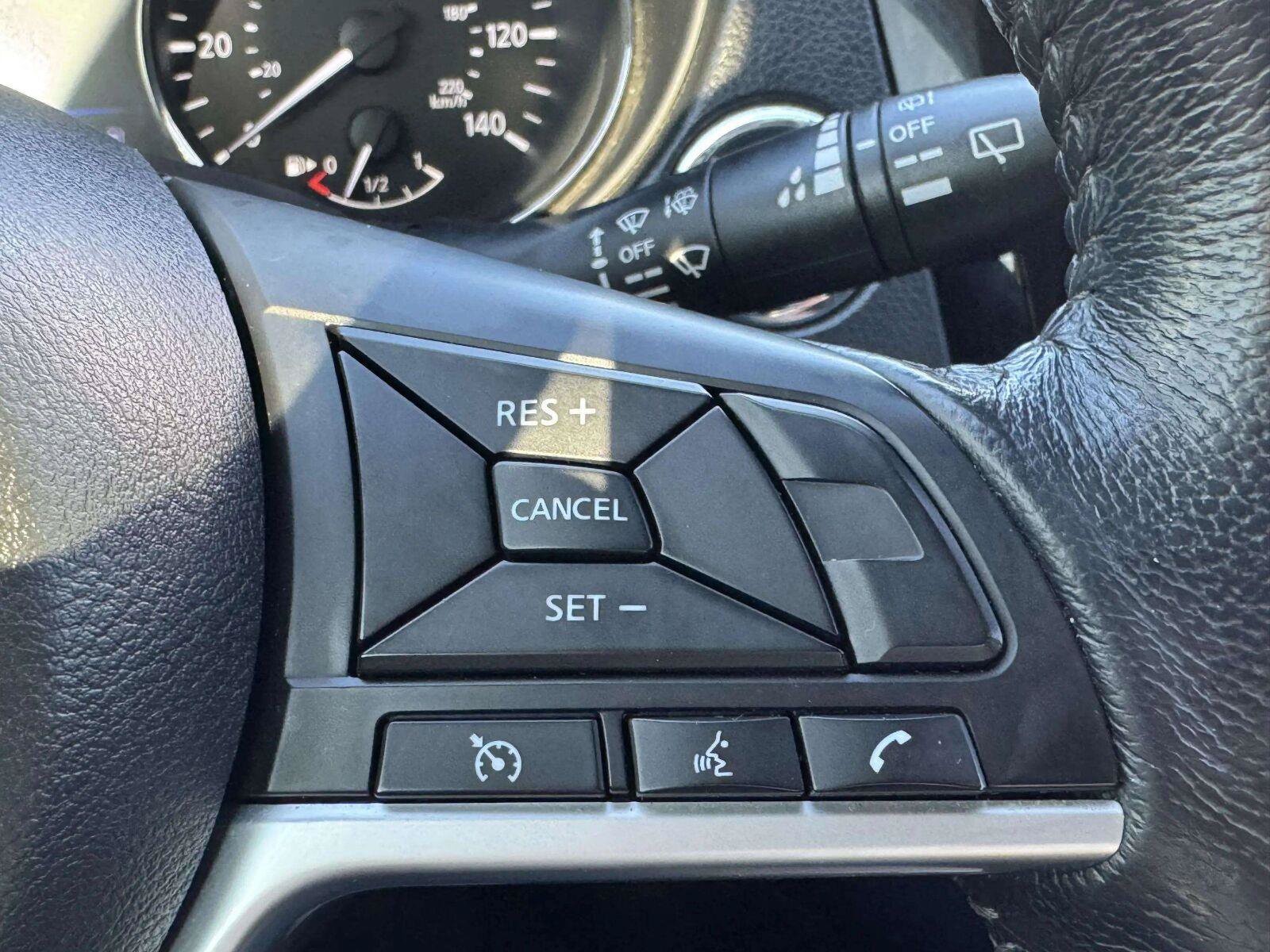 Used 2019 Nissan Rogue SV FWD image 24