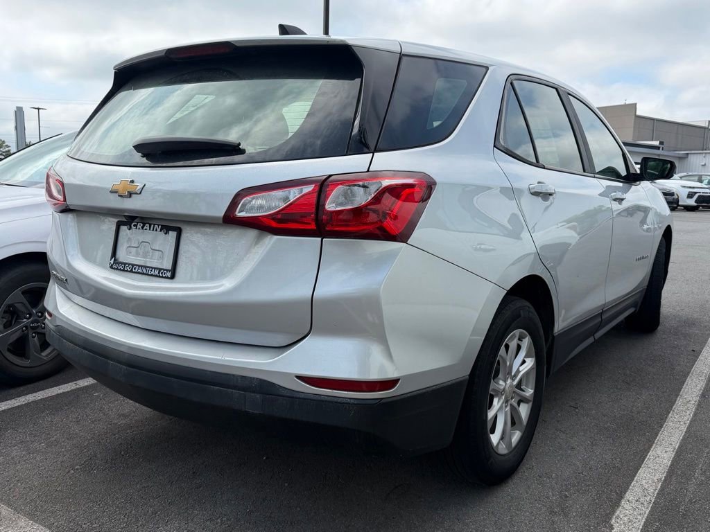 Used 2021 Chevrolet Equinox LS FWD image 6