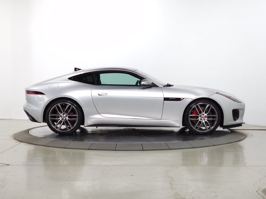 Used 2020 Jaguar F-TYPE R-Dynamic AWD/4WD image 9