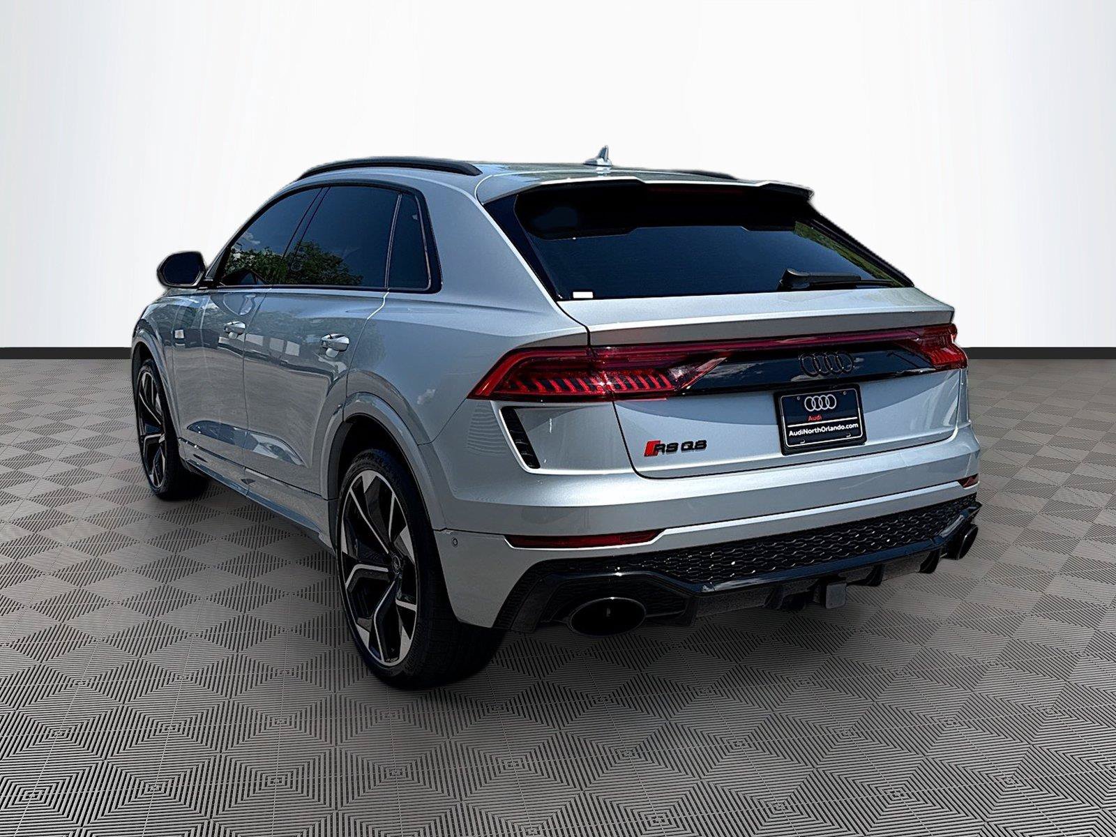Used 2023 Audi RS Q8 w/ Black Optic Package AWD/4WD image 5