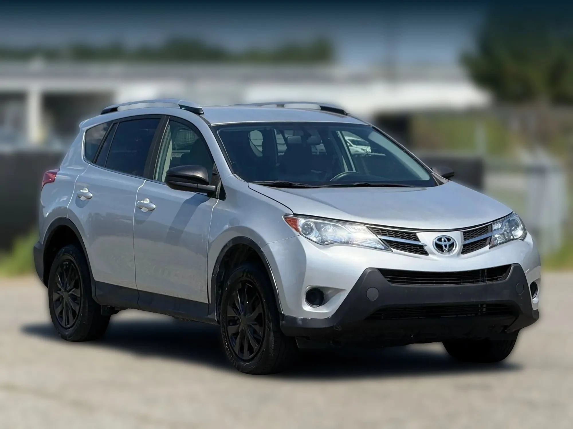 Used 2013 Toyota RAV4 LE FWD image 1