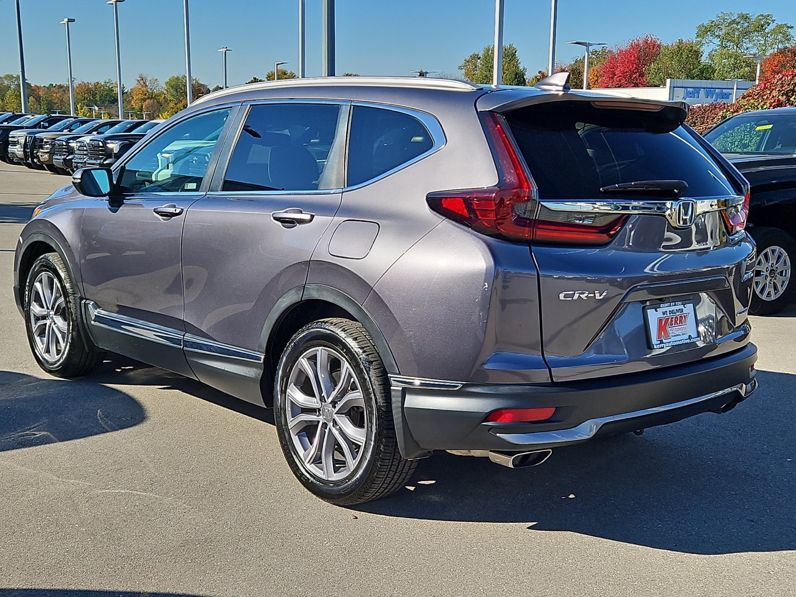 Used 2022 Honda CR-V Touring image 3