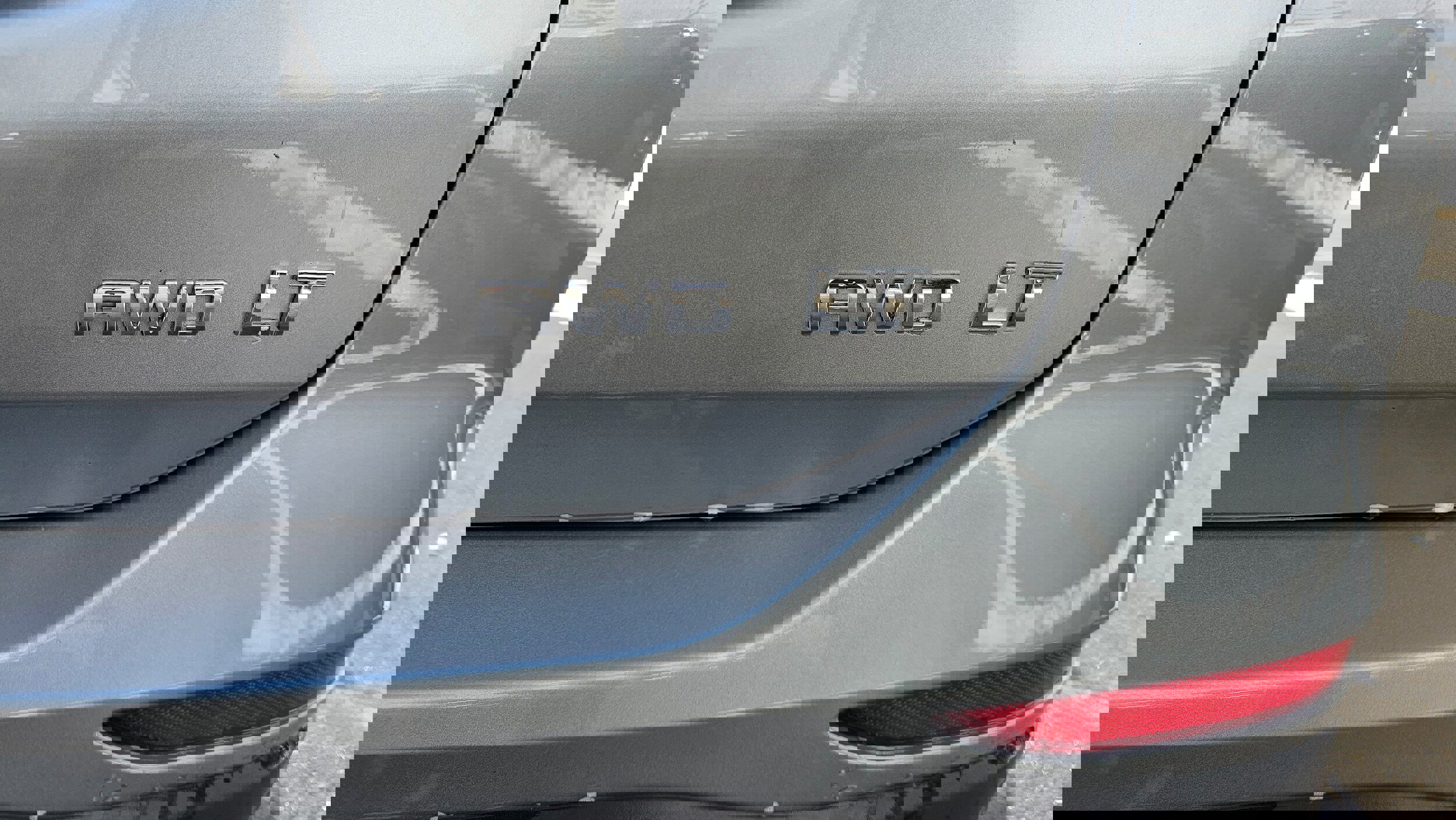 Used 2023 Chevrolet Equinox LT w/ Driver Convenience Package image 15