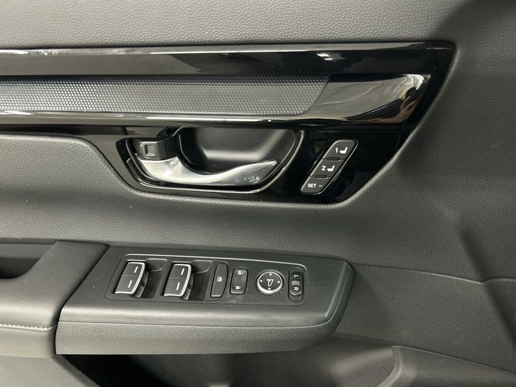 Used 2024 Honda CR-V EX-L image 11