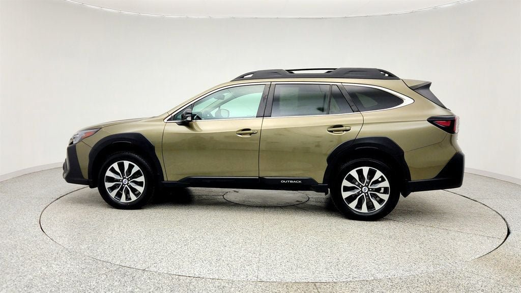 Used 2024 Subaru Outback Limited AWD/4WD image 8