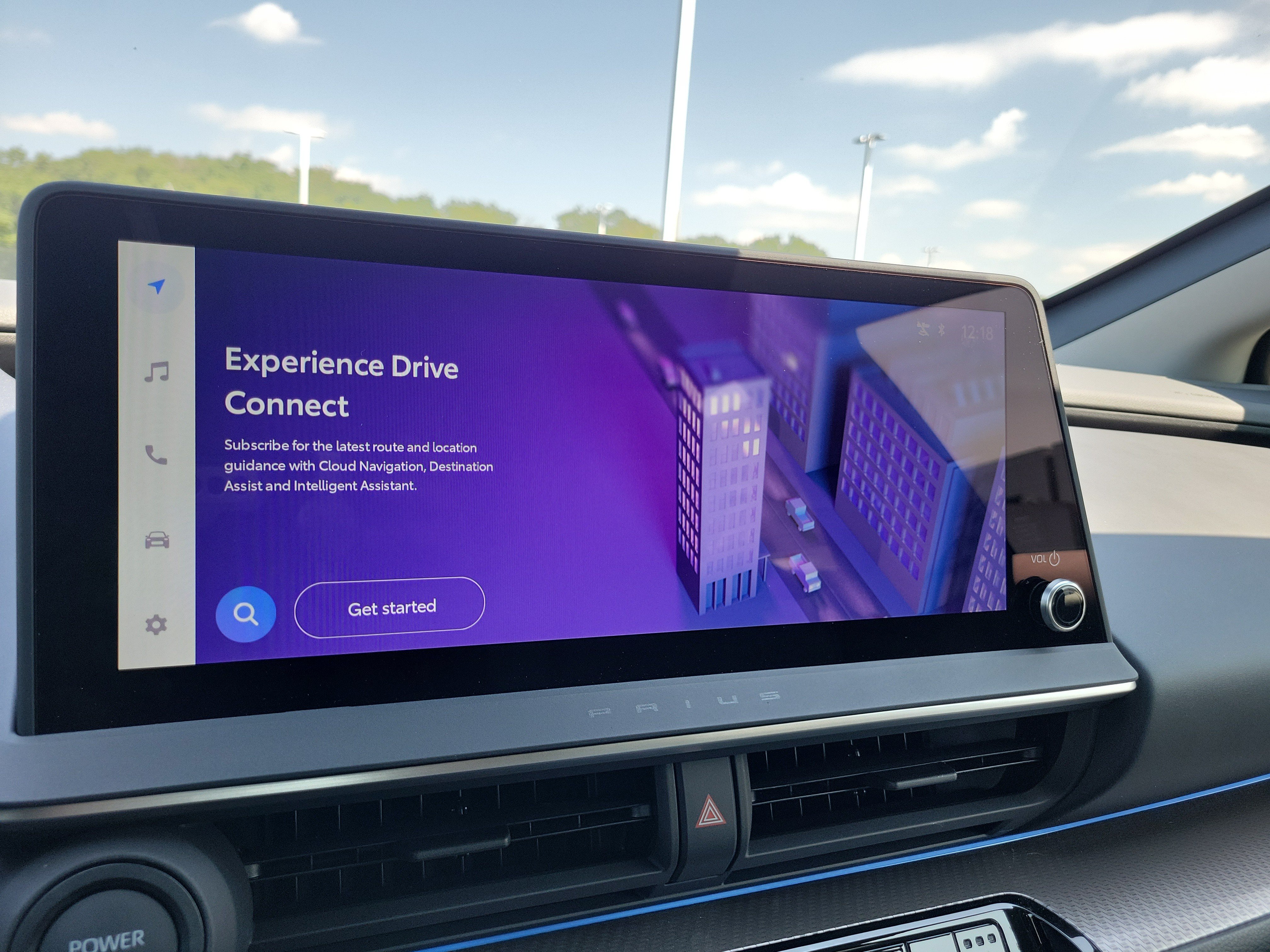 New 2027 Toyota Prius XLE FWD image 30