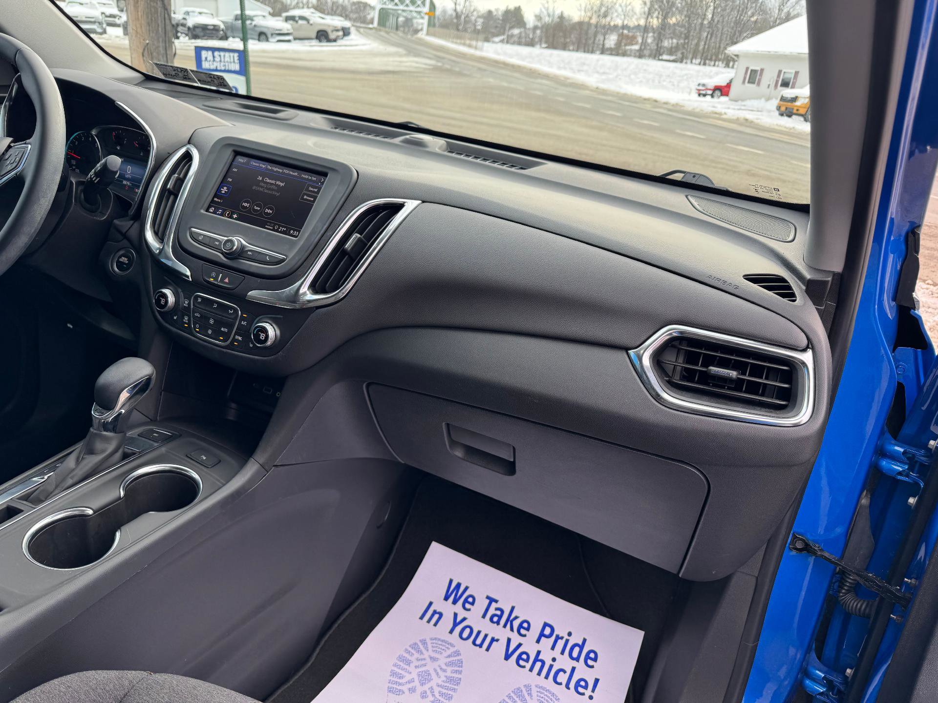 Used 2024 Chevrolet Equinox LT image 47