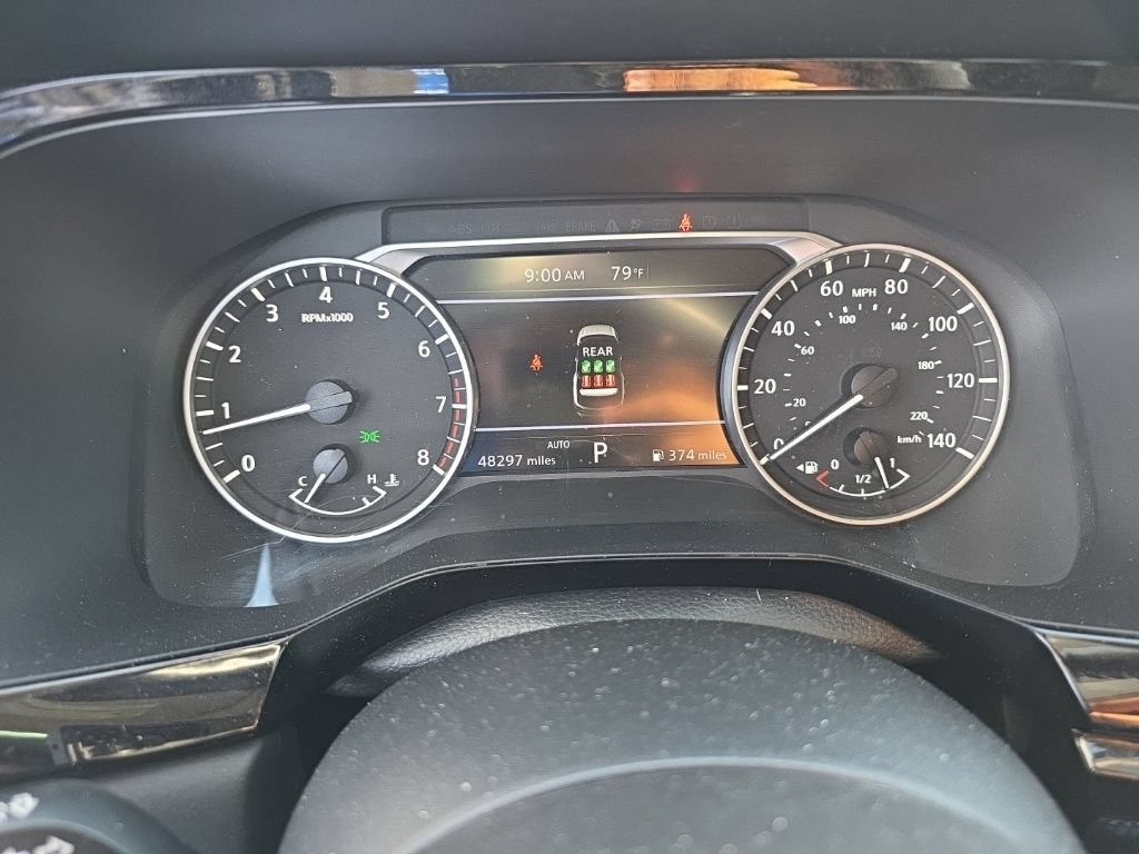Used 2025 Nissan Pathfinder SV AWD/4WD image 11