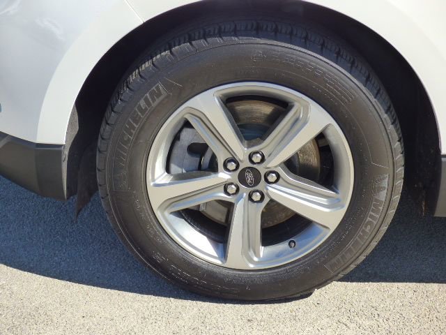 Used 2024 Ford Edge SEL w/ Convenience Package AWD/4WD image 9