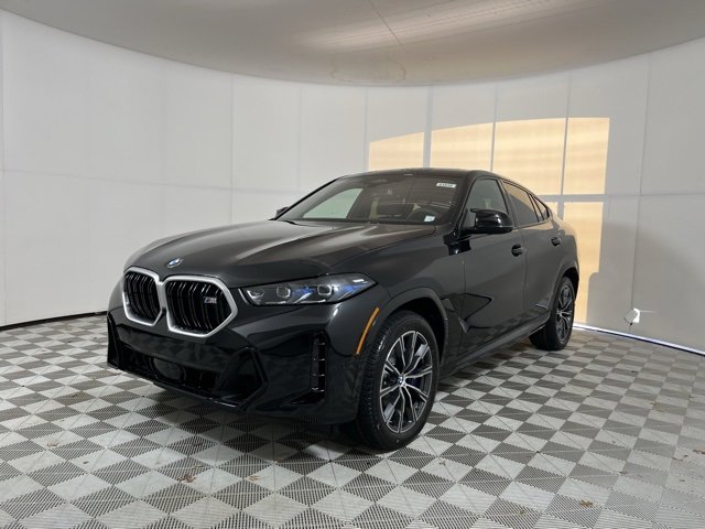 New 2026 BMW X6 M60i w/ Climate Comfort Package image 3
