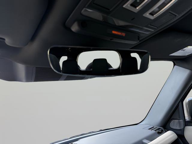 Certified 2023 Land Rover Defender 130 X-Dynamic SE image 28