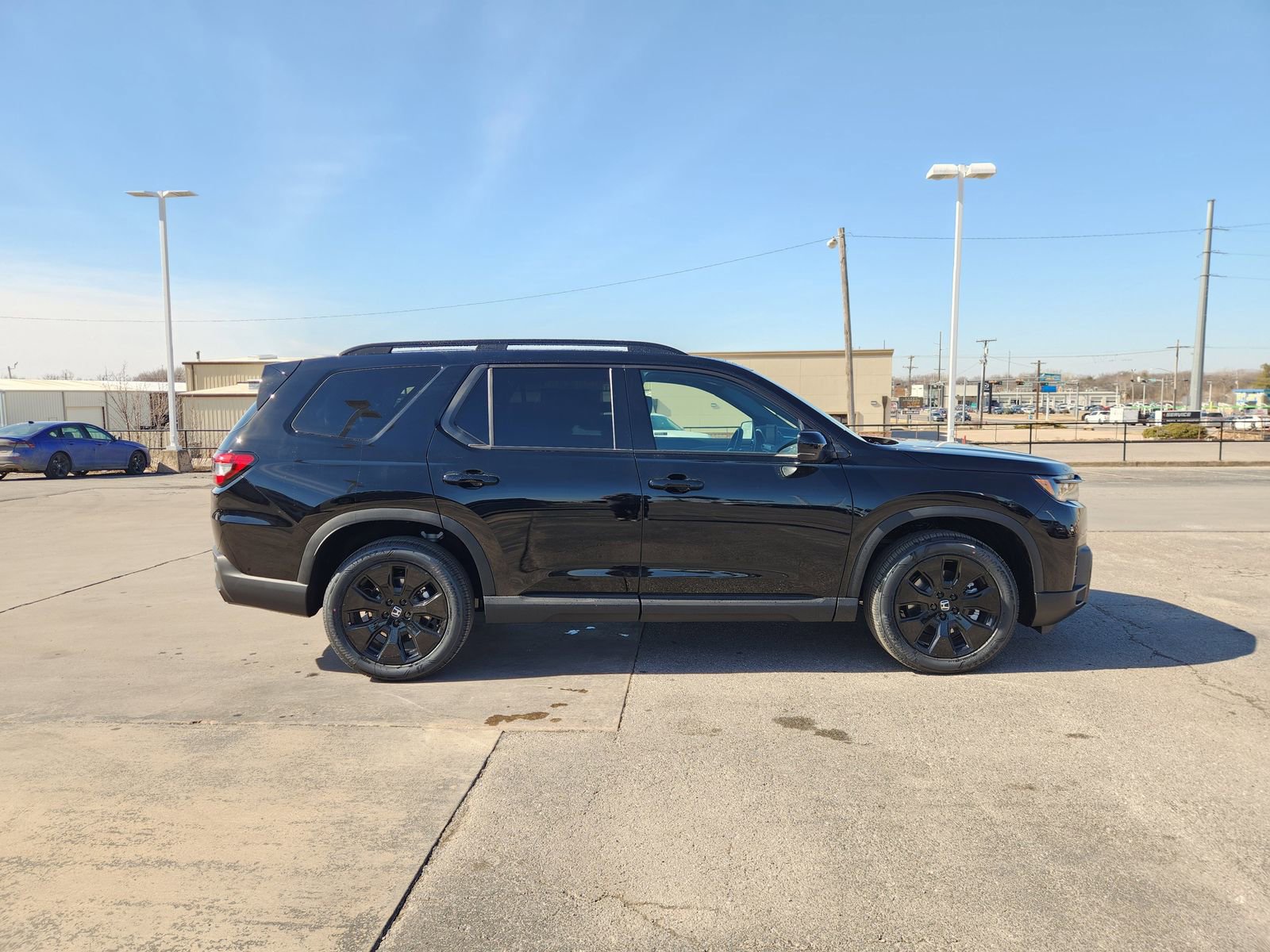 New 2026 Honda Pilot Black Edition image 7