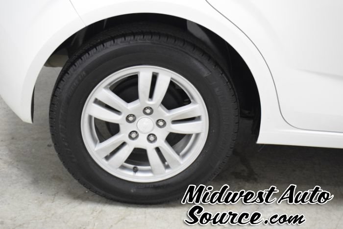 Used 2015 Chevrolet Sonic LT FWD image 9