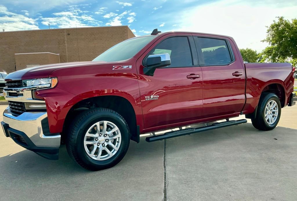 Used 2019 Chevrolet Silverado 1500 LT w/ Texas Edition image 6