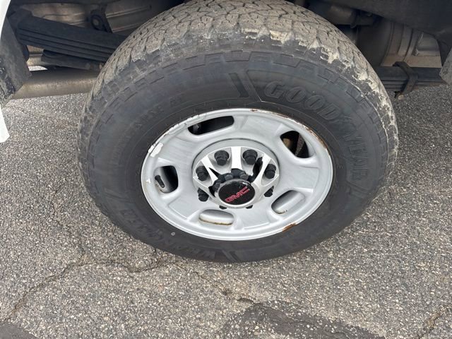 Used 2020 GMC Sierra 2500 4x4 Crew Cab w/ Convenience Package image 26