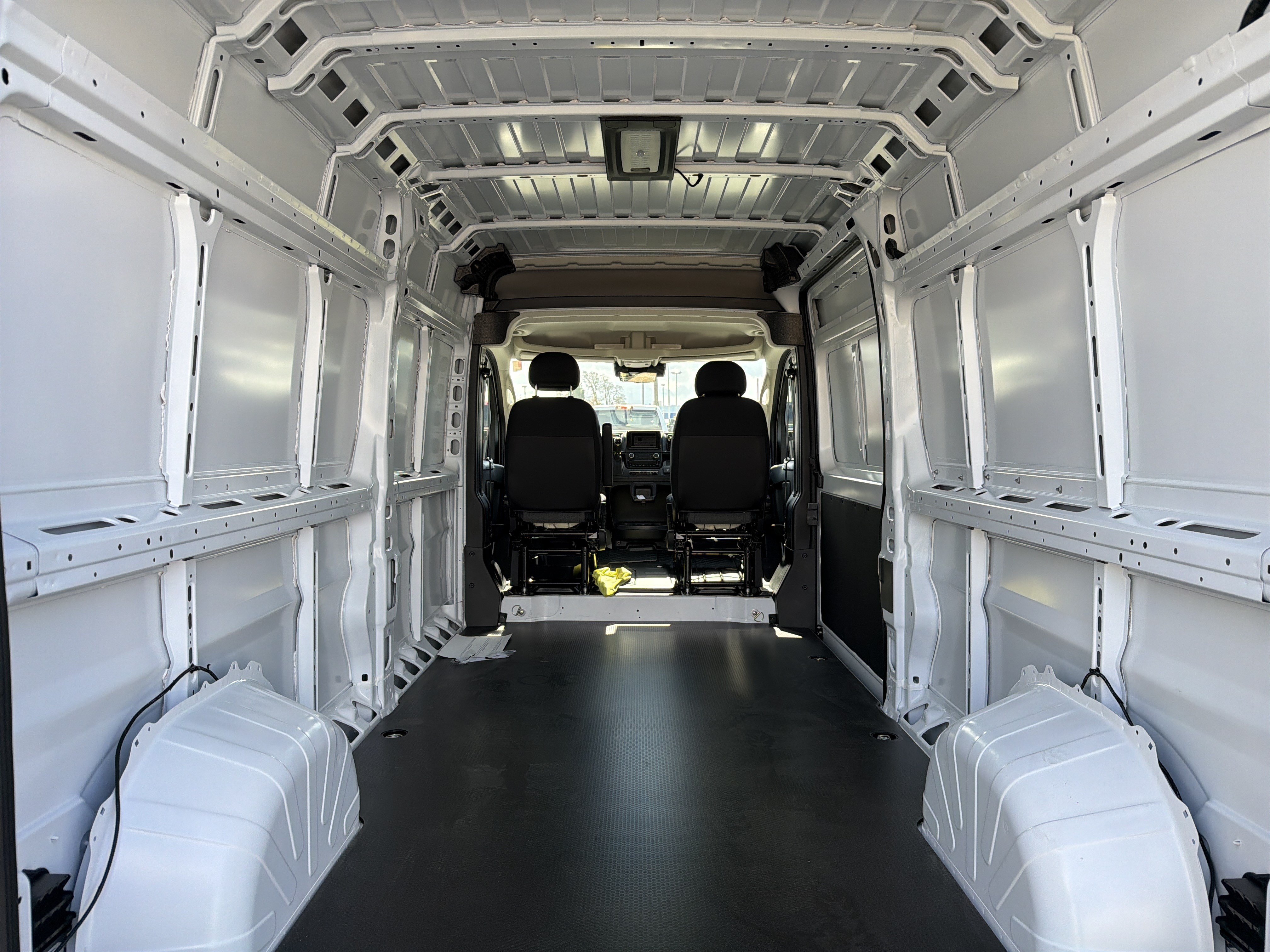 New 2026 RAM ProMaster 2500 w/ Advanced Safety Group FWD image 5