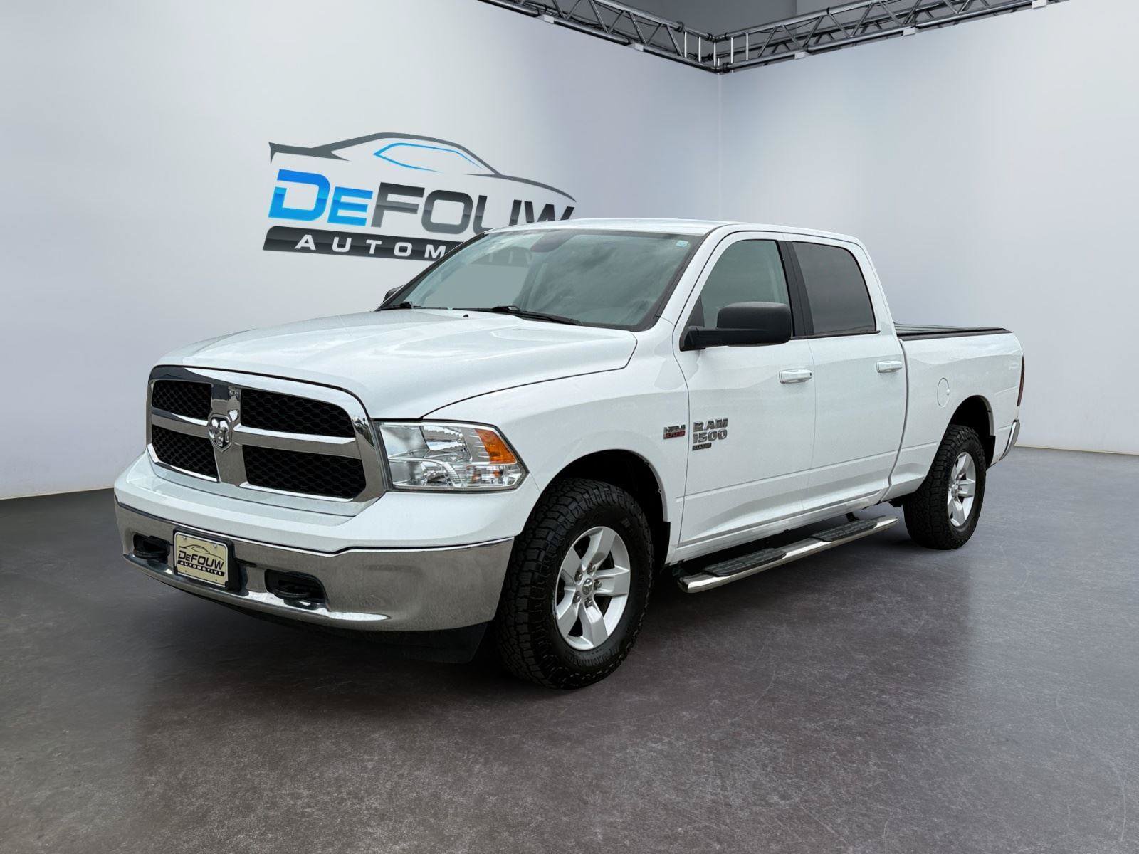 Used 2021 RAM 1500 Classic SLT w/ Protection Group AWD/4WD image 7