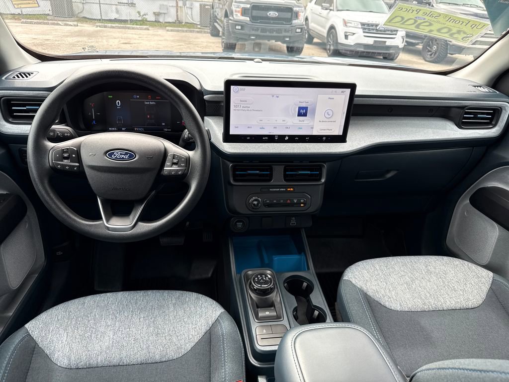 Certified 2025 Ford Maverick XLT image 6