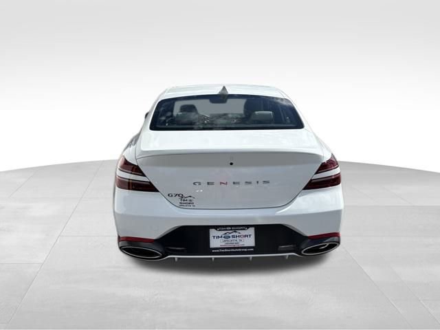 Used 2025 Genesis G70 2.5T image 6