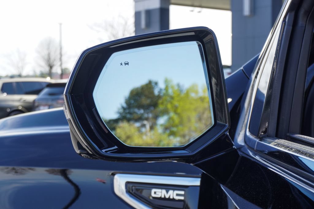 Used 2023 GMC Yukon Denali AWD/4WD image 41